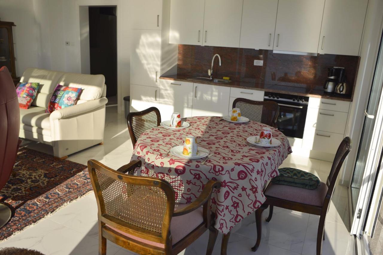 Villa Annika ลอฟราน ภายนอก รูปภาพ